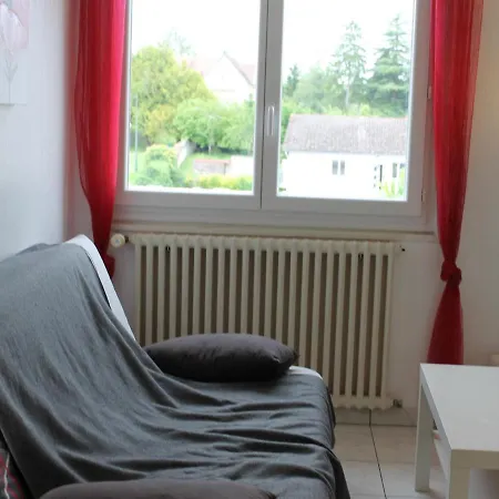 La Roche-posay, 3 Pieces, 4 Personnes - Fr-1-541-80 Apartament